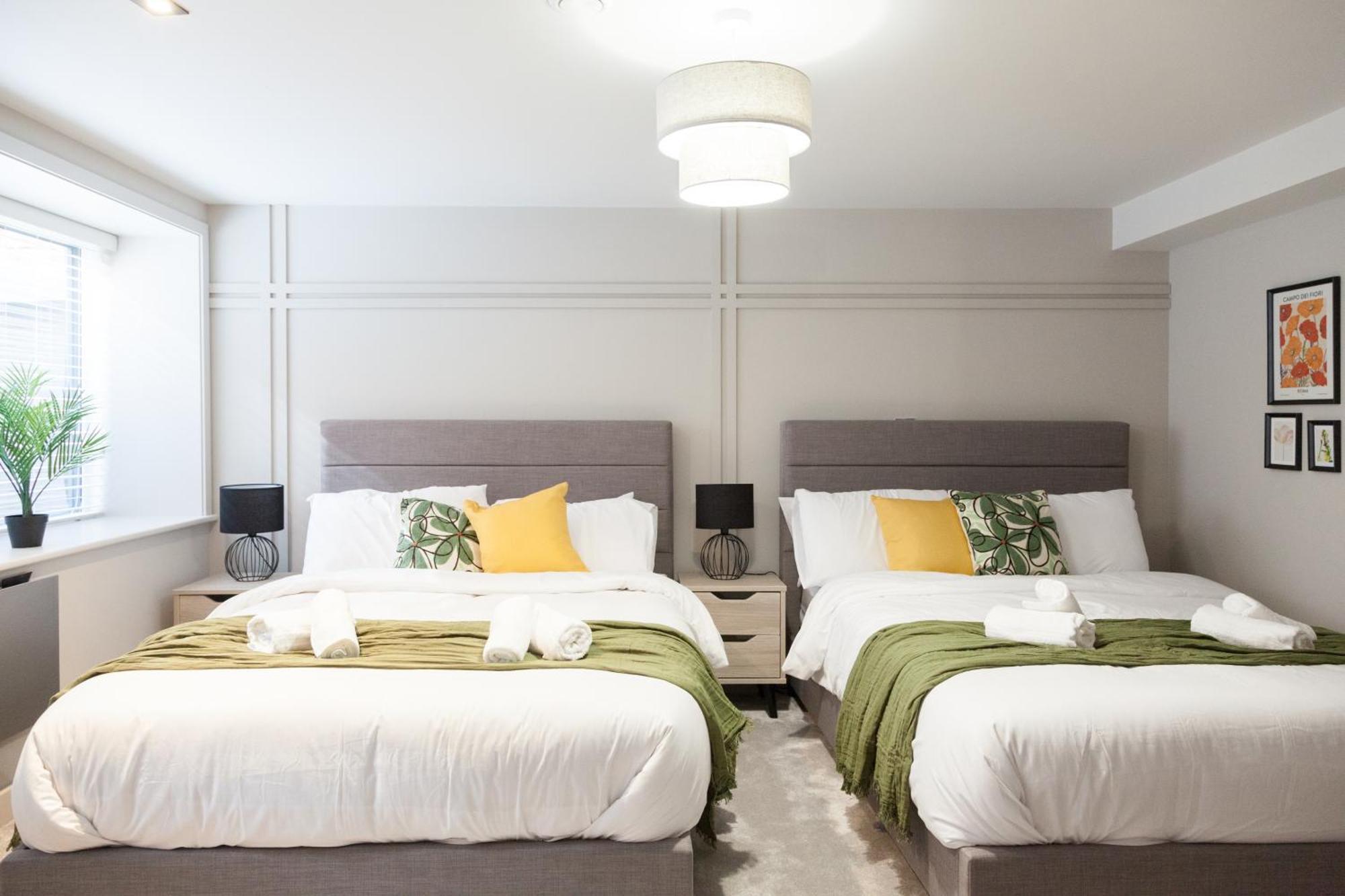 Somers Suites Apartments Лидс Экстерьер фото