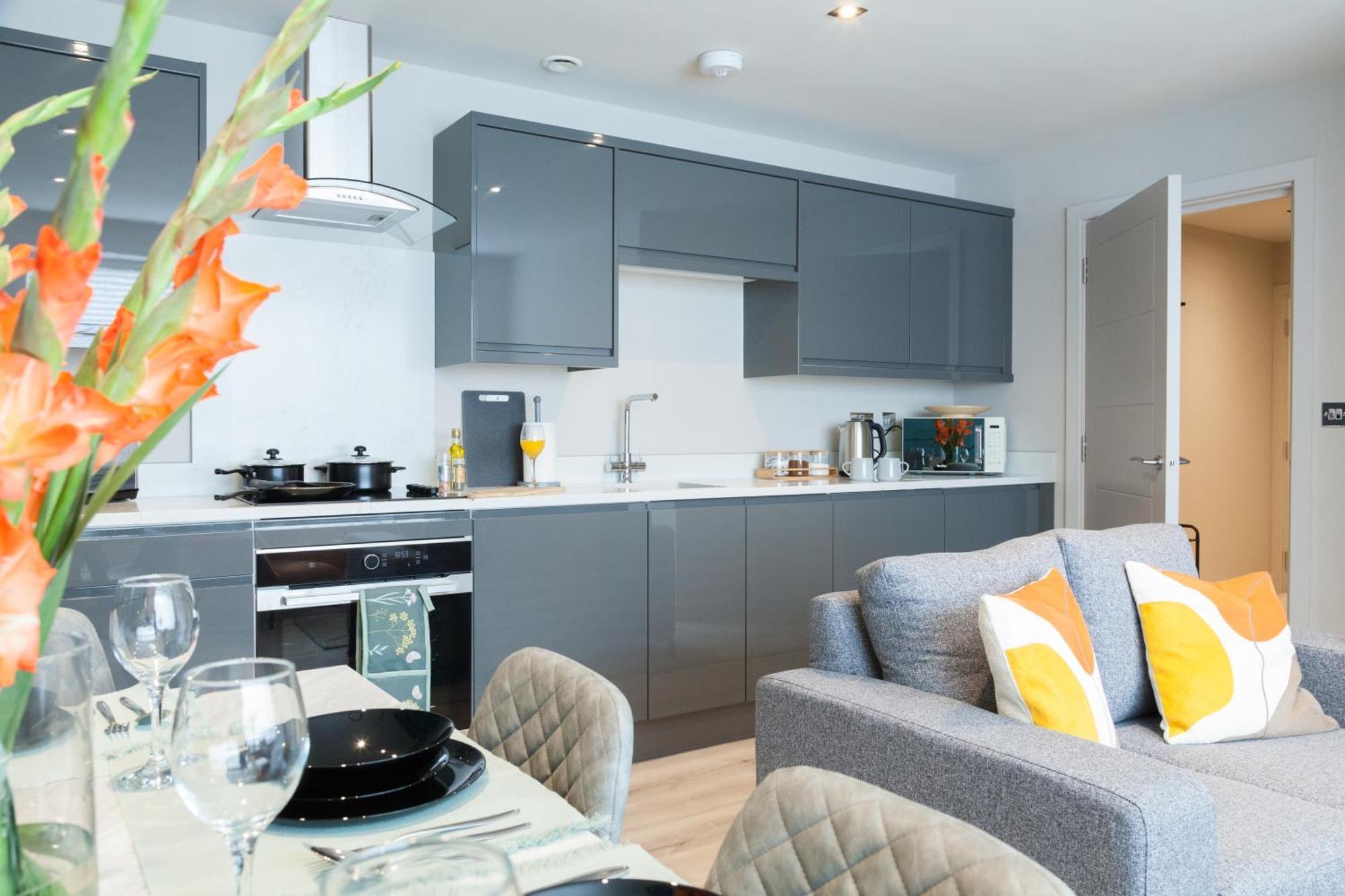 Somers Suites Apartments Лидс Экстерьер фото