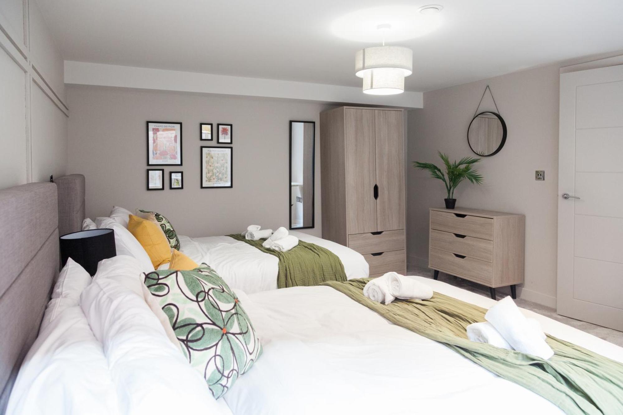Somers Suites Apartments Лидс Экстерьер фото
